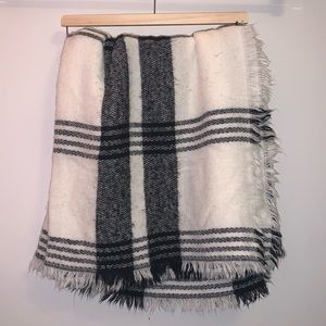 Plaid Blanket Scarf